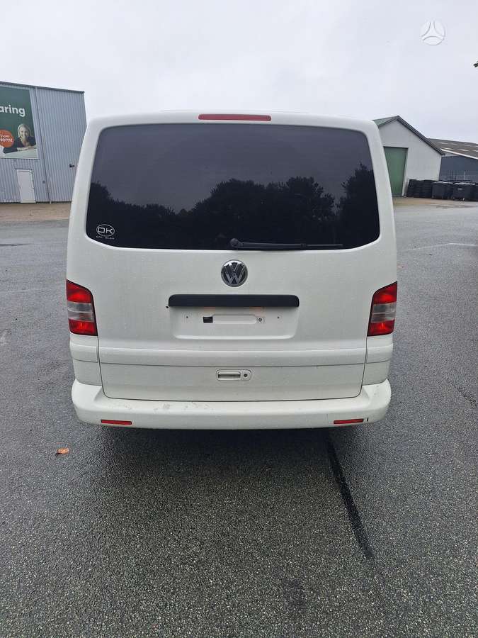 Volkswagen Multivan 2008 — interior