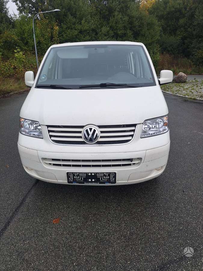 Volkswagen Multivan 2008 — engine 2500 cm³, 131 HP (96kW)