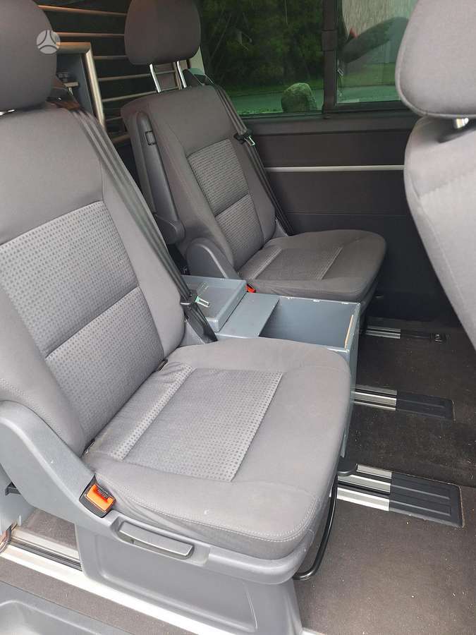 Volkswagen Multivan 2008 — photo 7