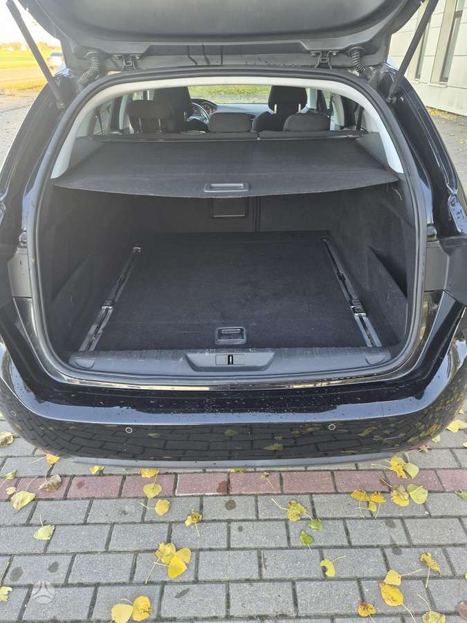 Peugeot 308 2015 — photo 20