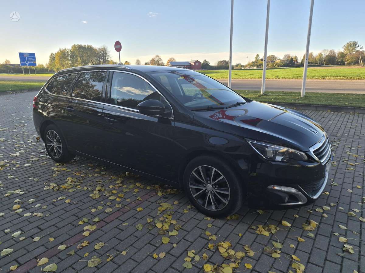 Peugeot 308 2015 — photo 5