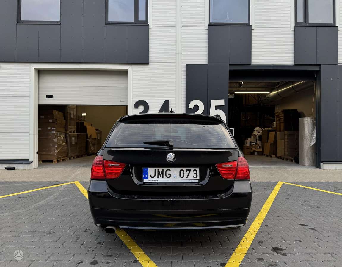BMW 320 2007 — photo 5