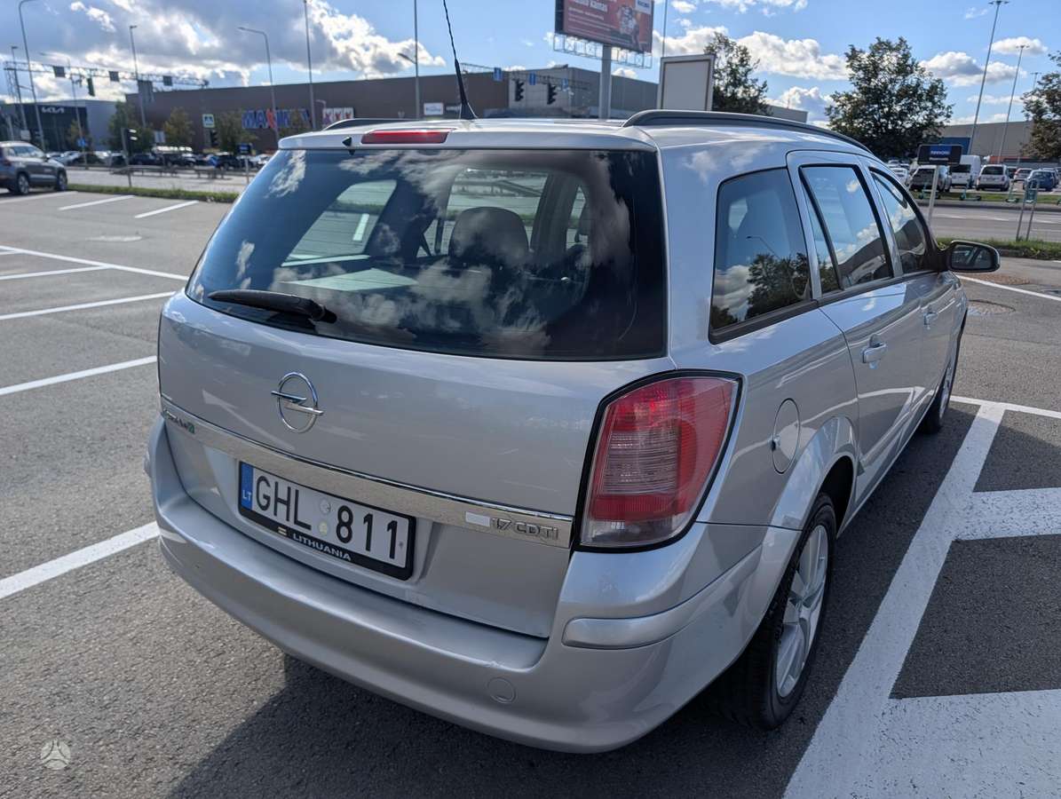 Opel Astra 2008 — photo 5