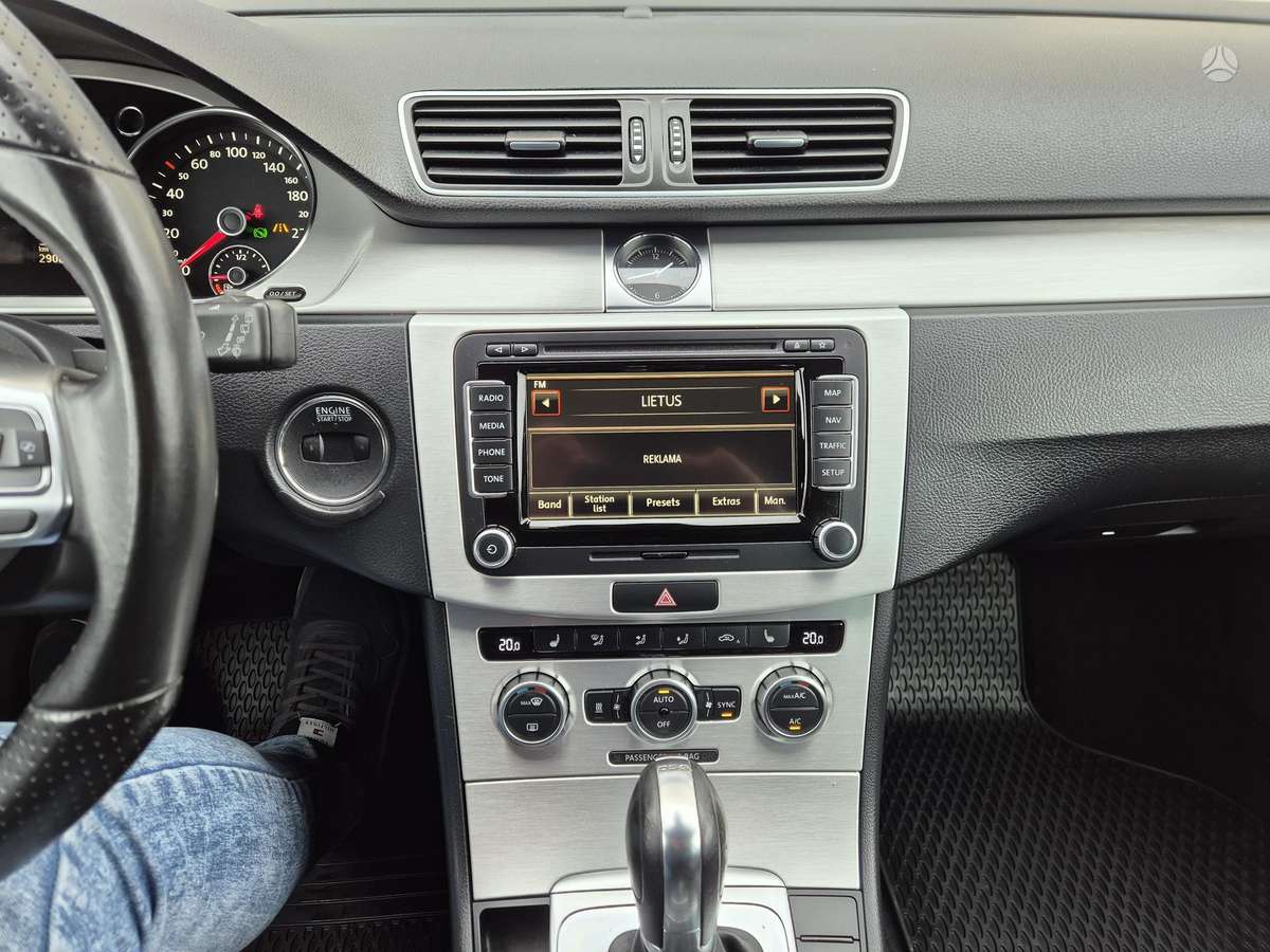Volkswagen Passat 2013 — photo 19
