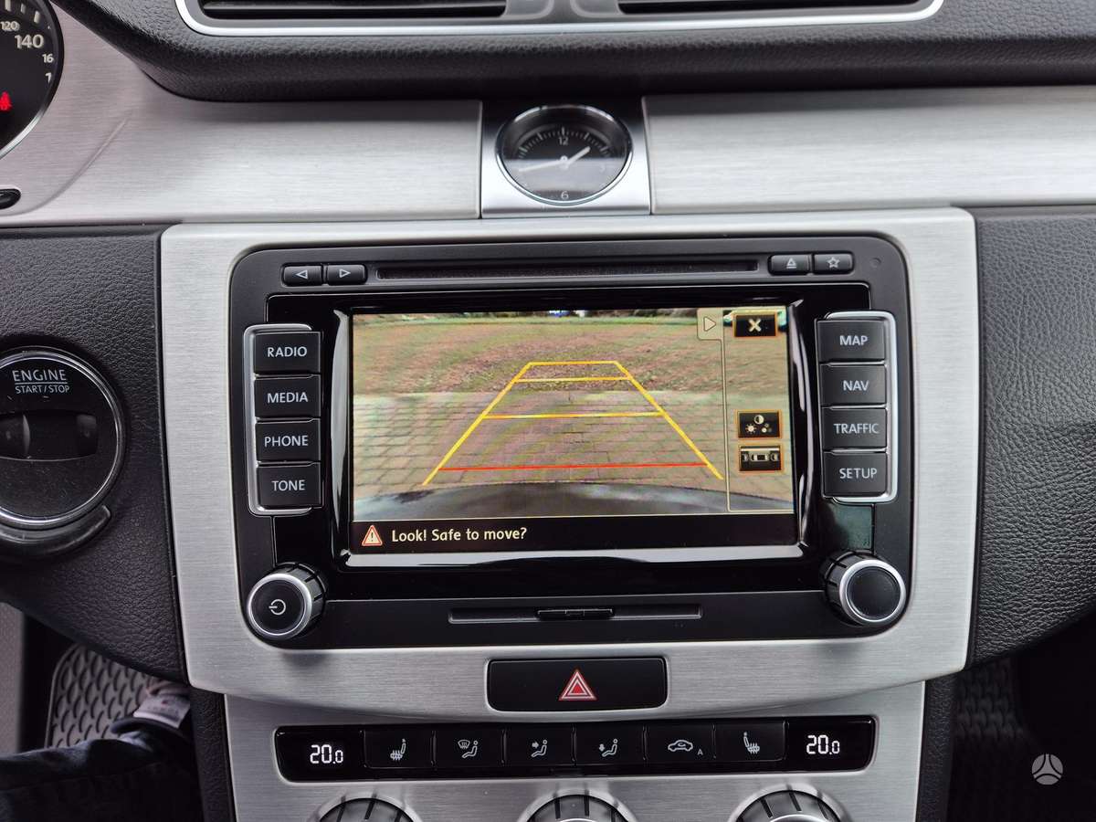 Volkswagen Passat 2013 — photo 20