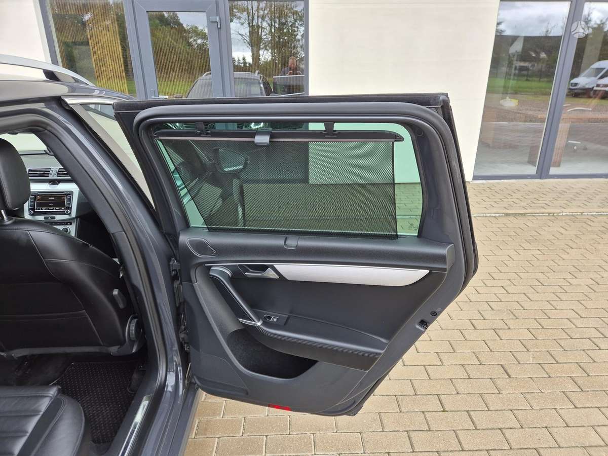 Volkswagen Passat 2013 — photo 25