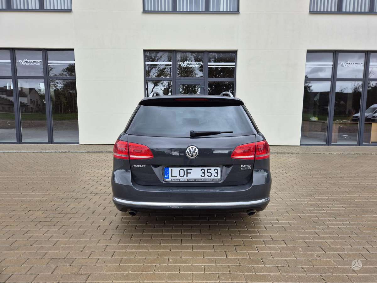 Volkswagen Passat 2013 — photo 7