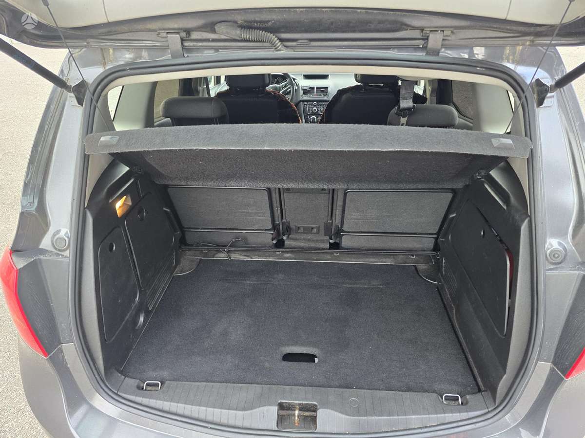 Opel Meriva 2011 — photo 9