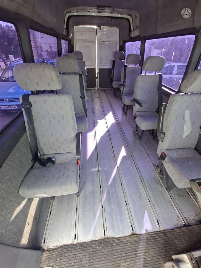 Volkswagen LT 2004 — двигун 2500 cm³, 109 HP (80kW)