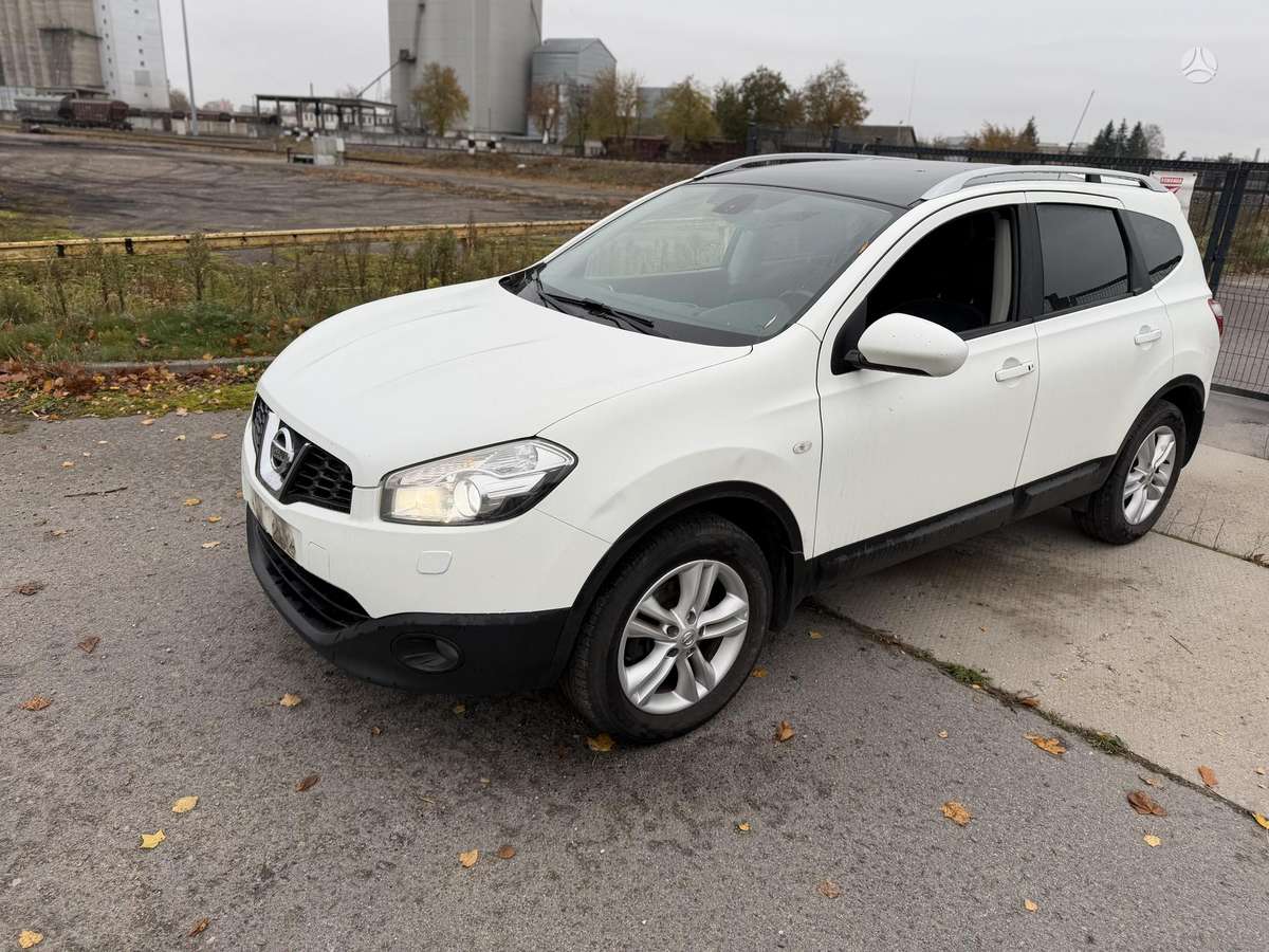 Nissan Qashqai+2 2011 — фото 10