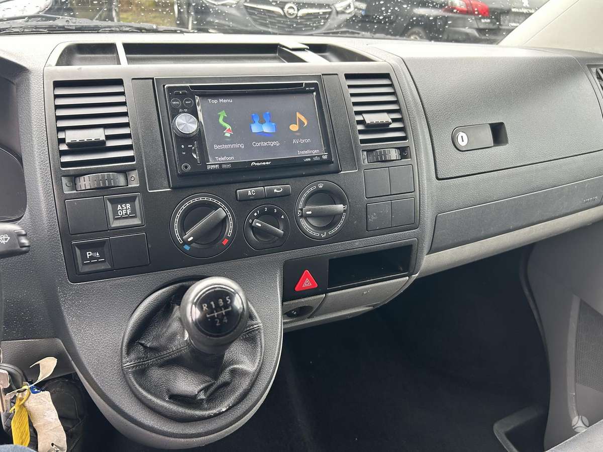 Volkswagen Transporter 2008 — photo 5