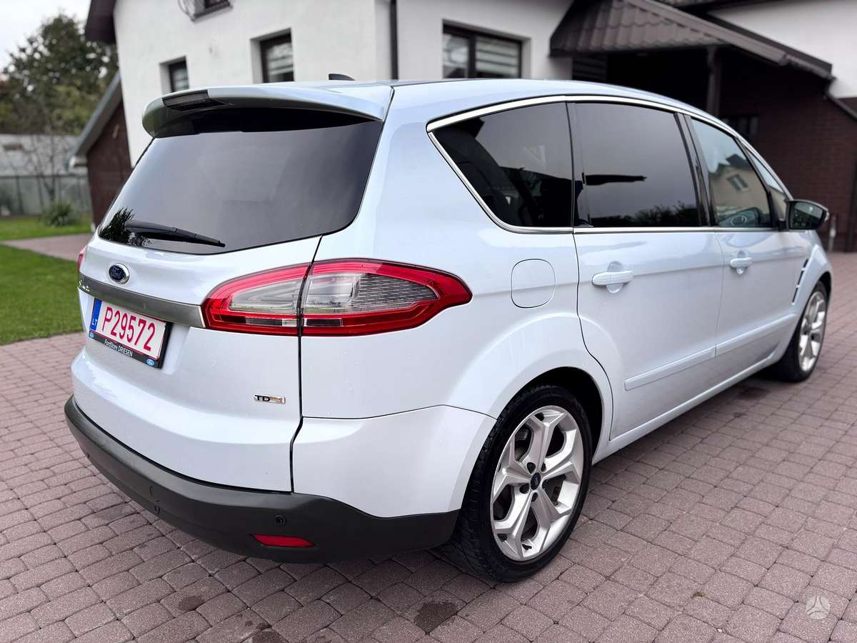 Ford S-MAX 2010 — photo 5