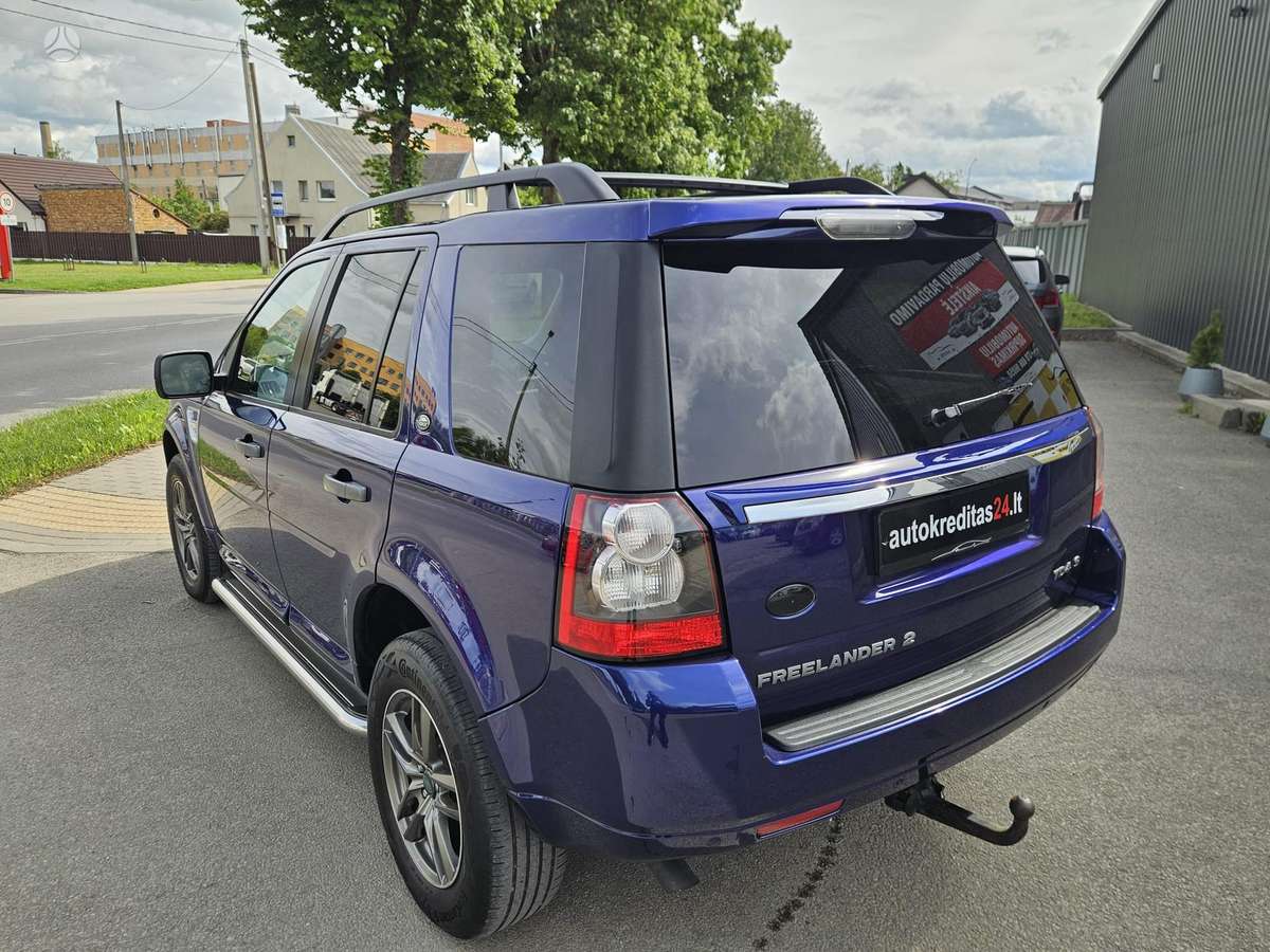Land Rover 2011 — photo 8