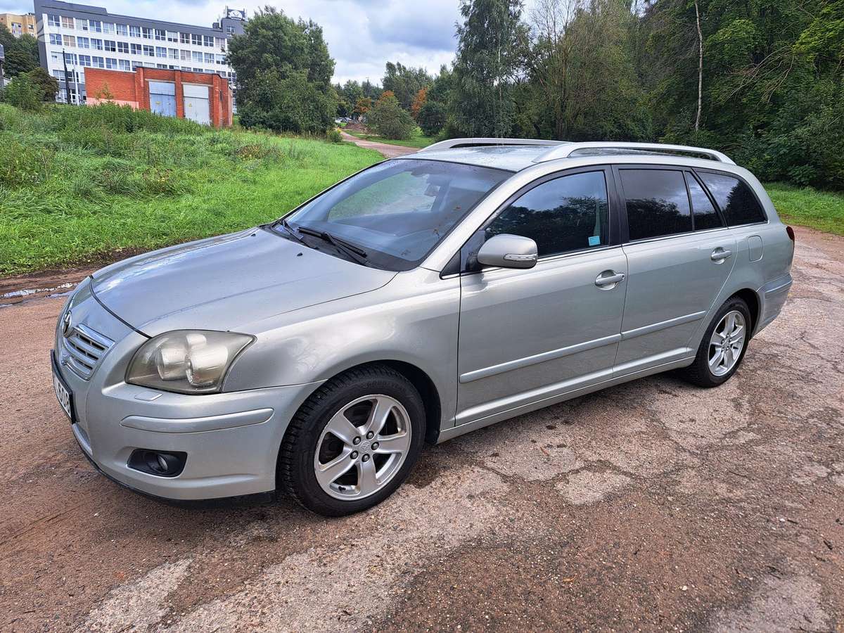 Toyota Avensis 2007 — двигун 1998 cm³, 147 HP (108kW)