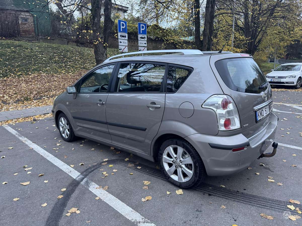Toyota Corolla 2007 — engine 2231 cm³, 136 HP (100kW)