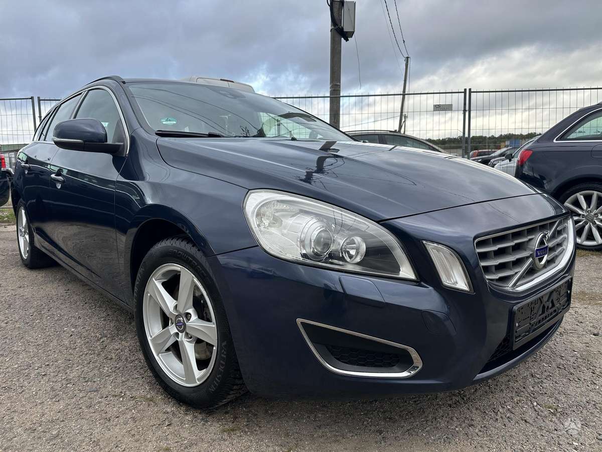 Volvo V60 2011 — авто для ЗСУ з Європи