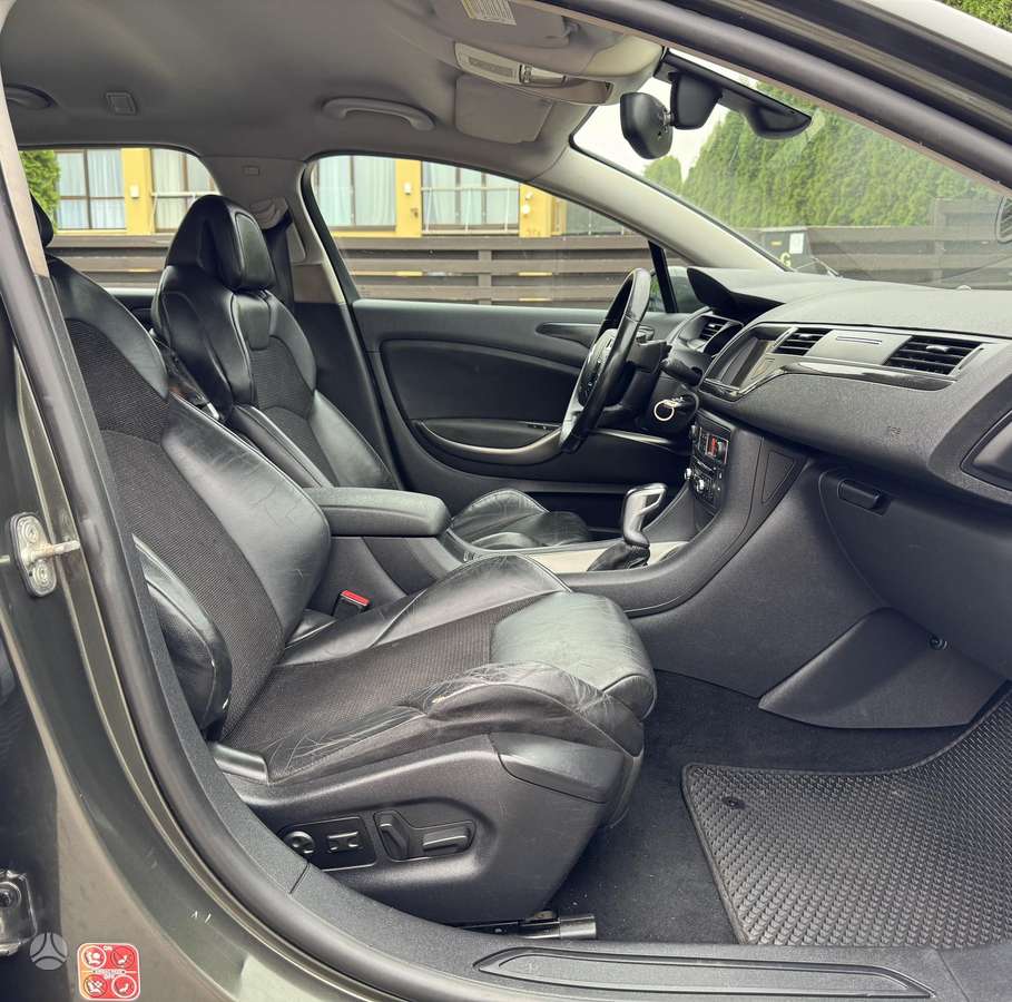Citroen C5 2008 — photo 17