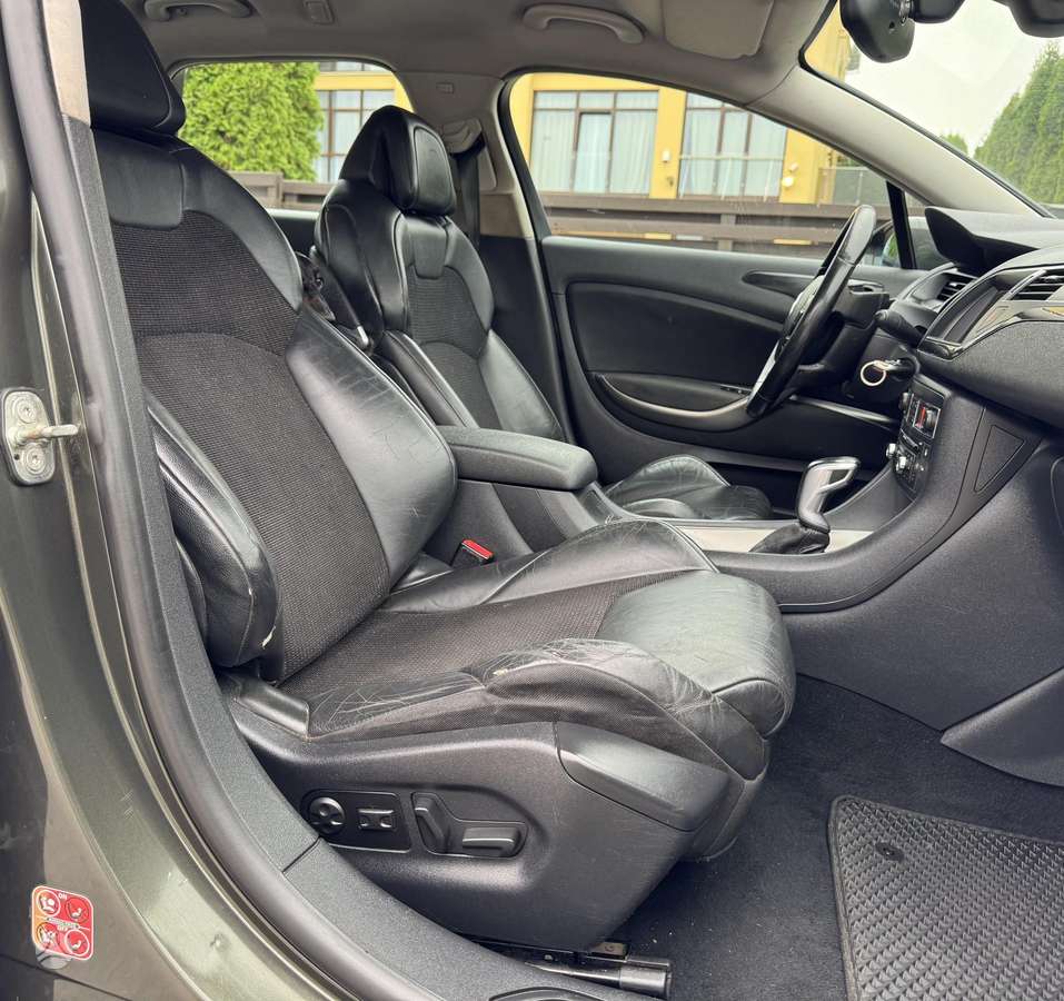 Citroen C5 2008 — photo 18