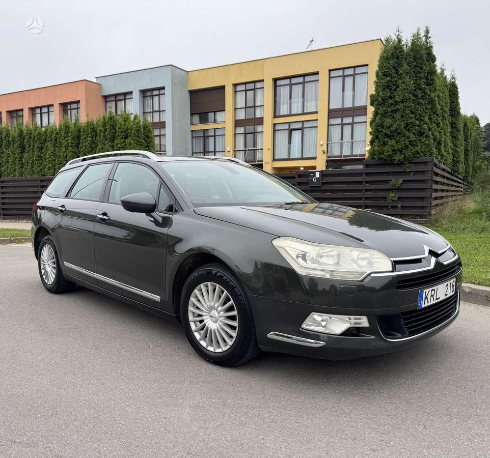 Citroen C5 2008 — rear view