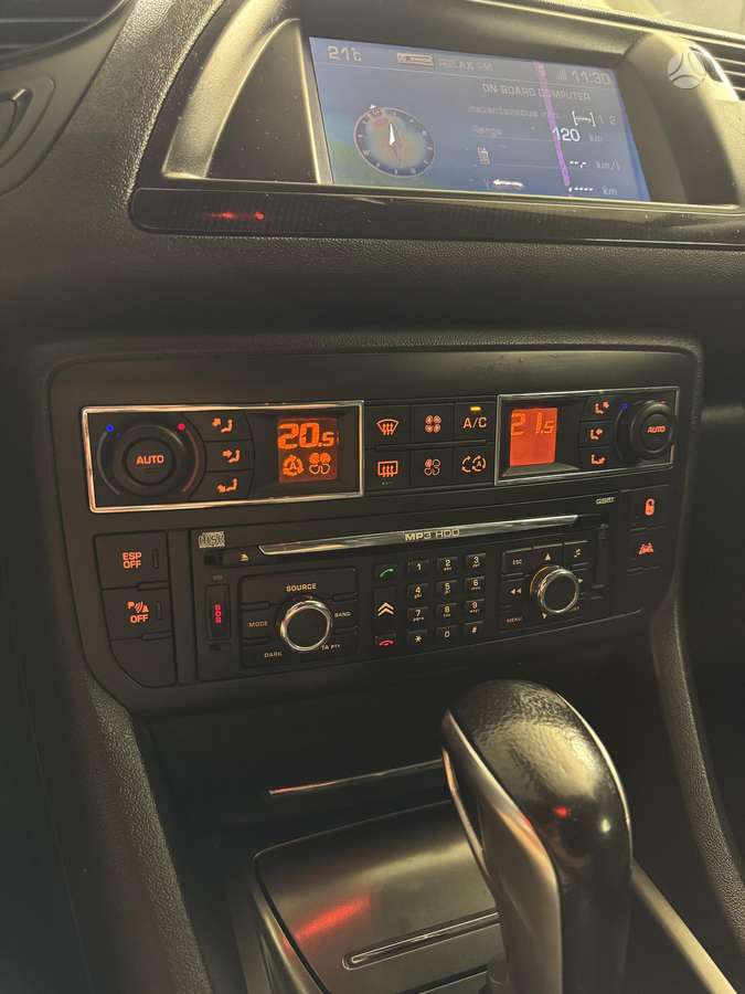 Citroen C5 2008 — photo 22