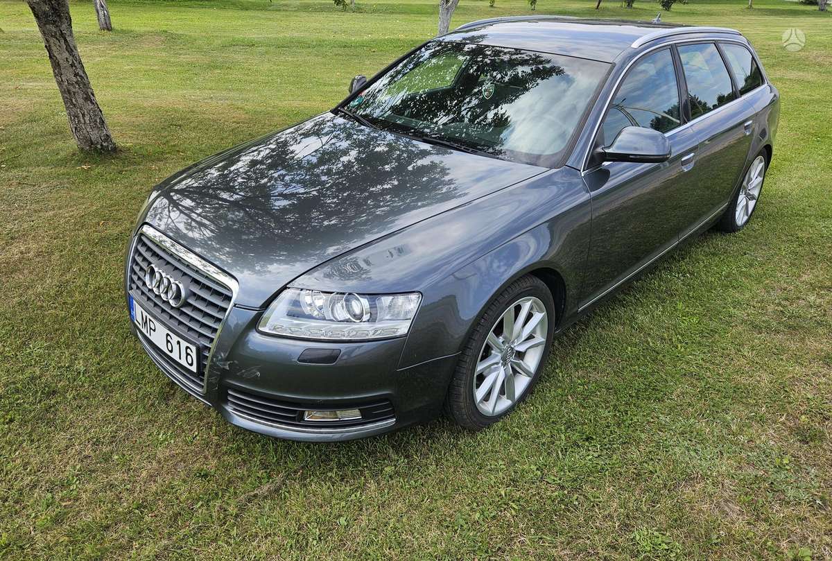 Audi A6 2009 — interior