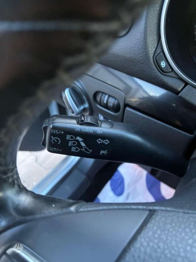 Volkswagen Golf 2010 — photo 14