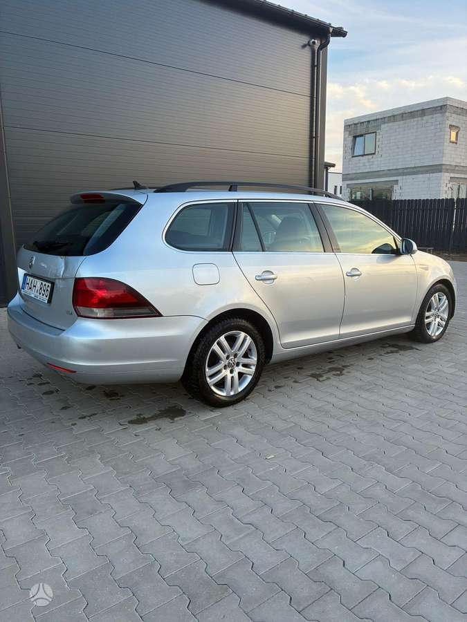 Volkswagen Golf 2010 — photo 5