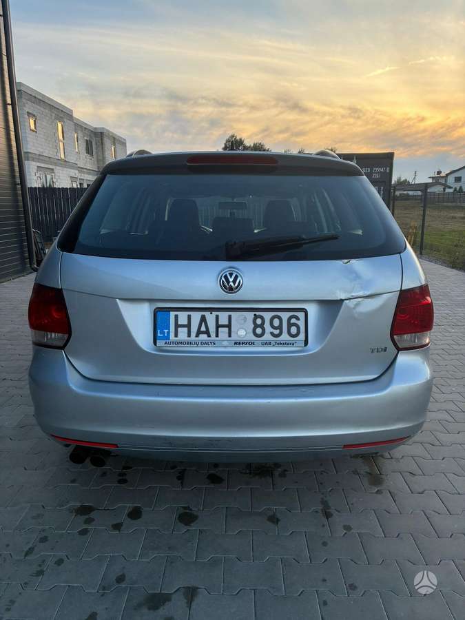Volkswagen Golf 2010 — photo 9