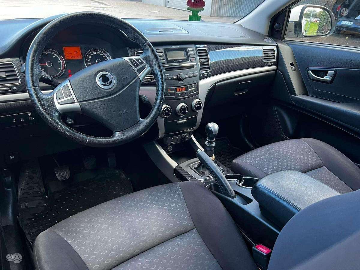 SsangYong Korando 2012 — двигун 2000 cm³