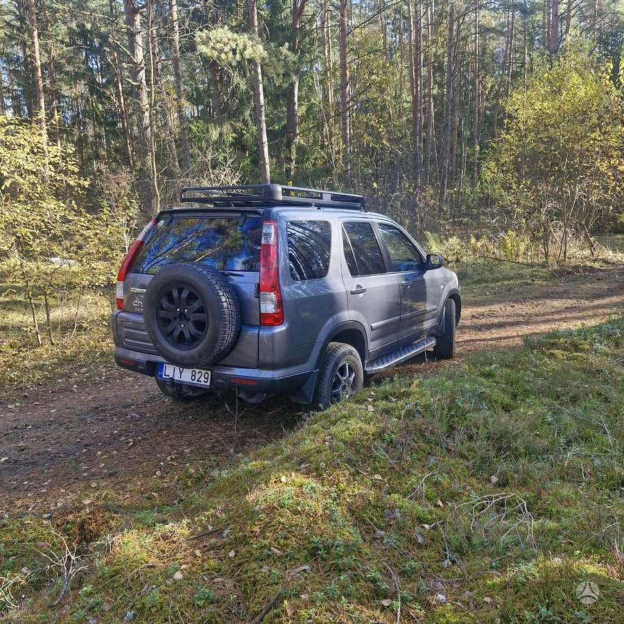 Honda CR-V 2006 — engine 2204 cm³, 140 HP (103kW)