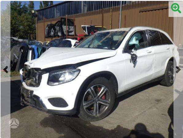Mercedes-Benz GLC220, 2015