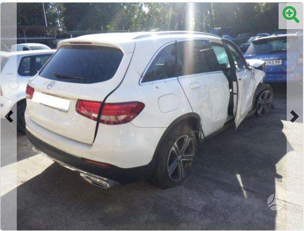 Mercedes-Benz GLC220 2015 — rear view