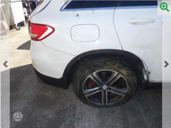 Mercedes-Benz GLC220 2015 — photo 9