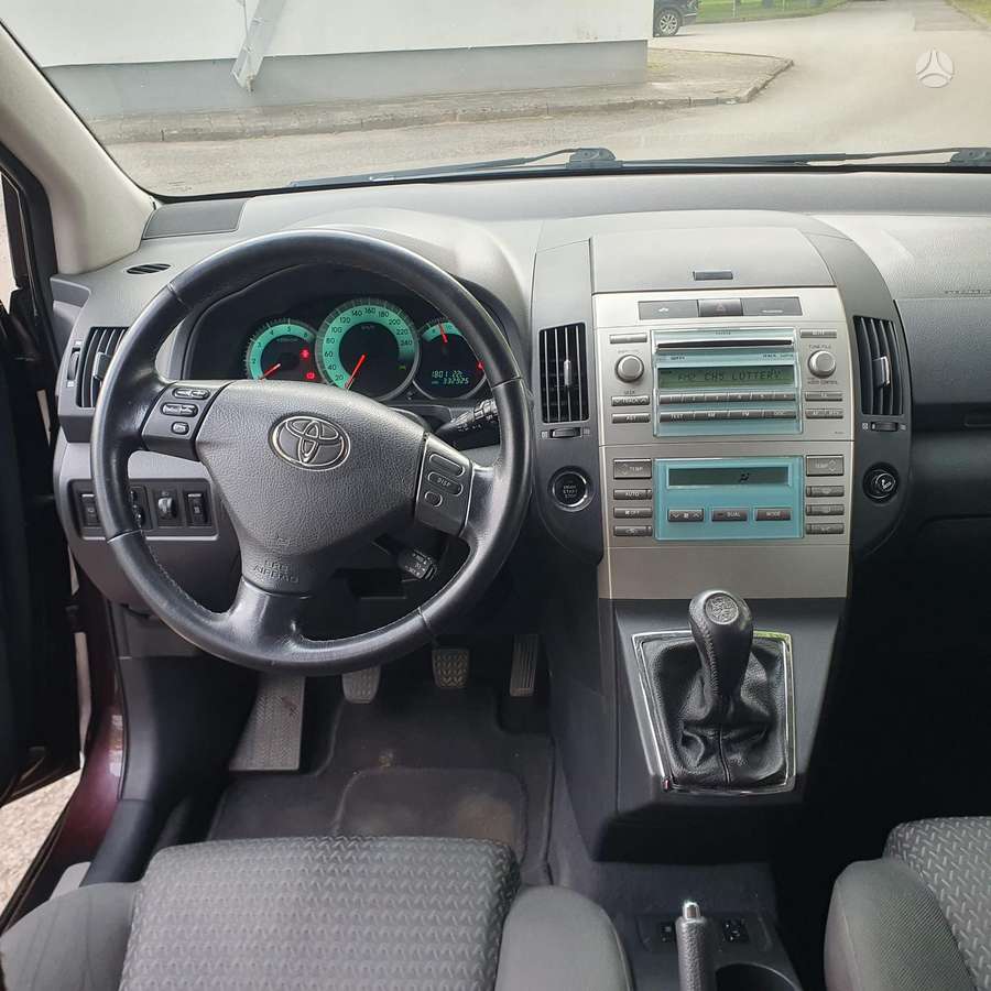 Toyota Corolla 2007 — photo 5