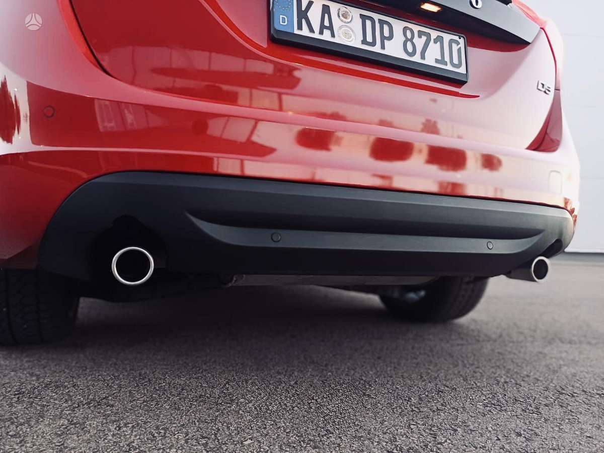 Volvo V60 2011 — photo 21