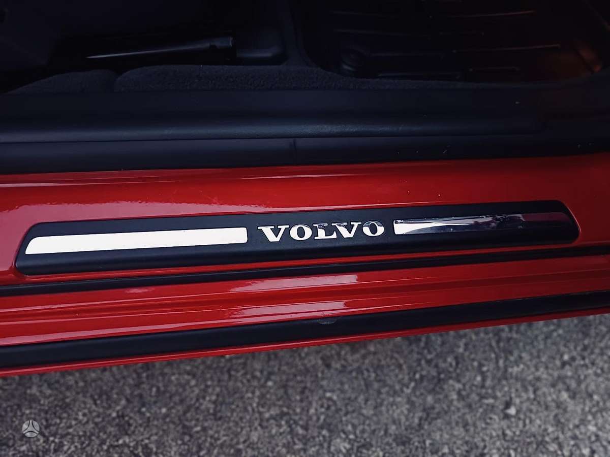 Volvo V60 2011 — photo 29