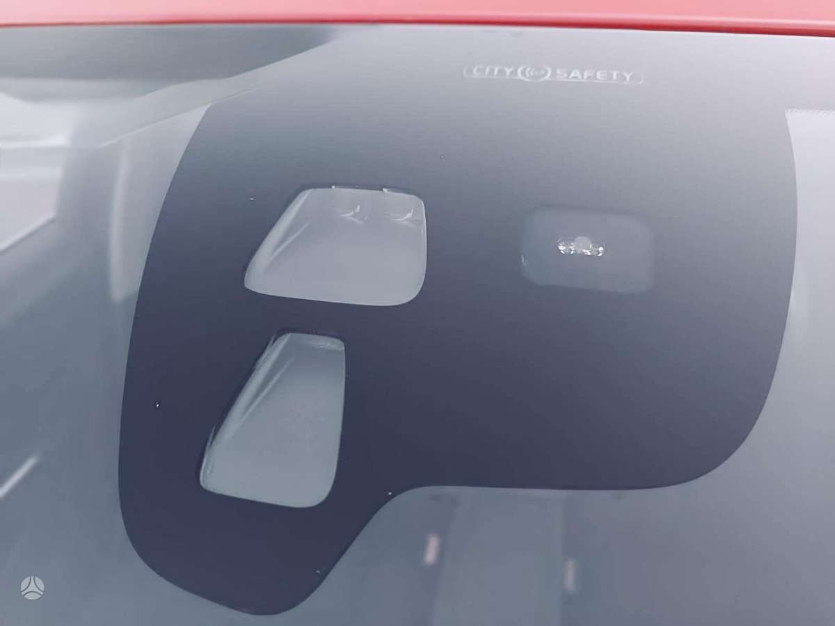 Volvo V60 2011 — photo 39