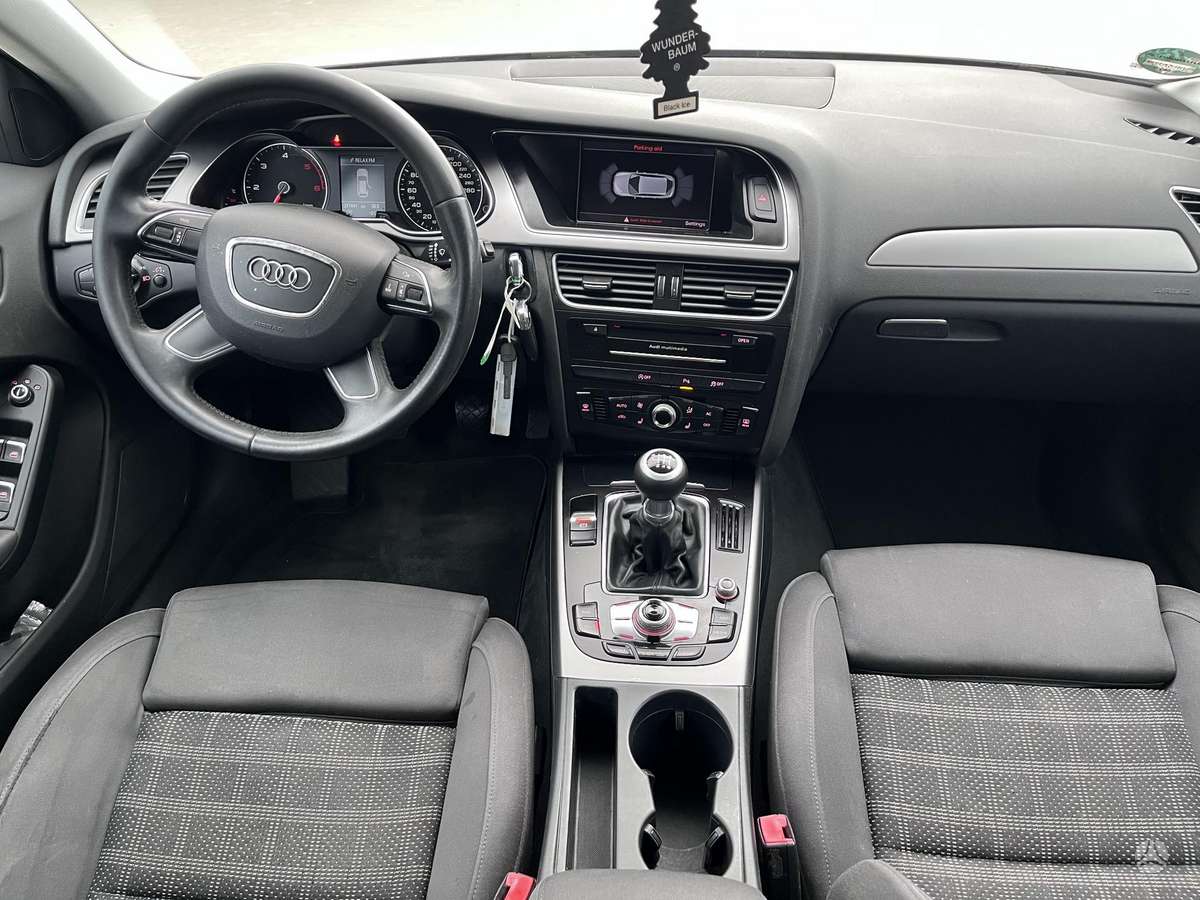 Audi A4 2013 — photo 13