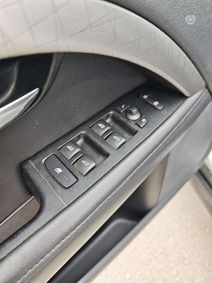 Volvo XC70 2013 — photo 11