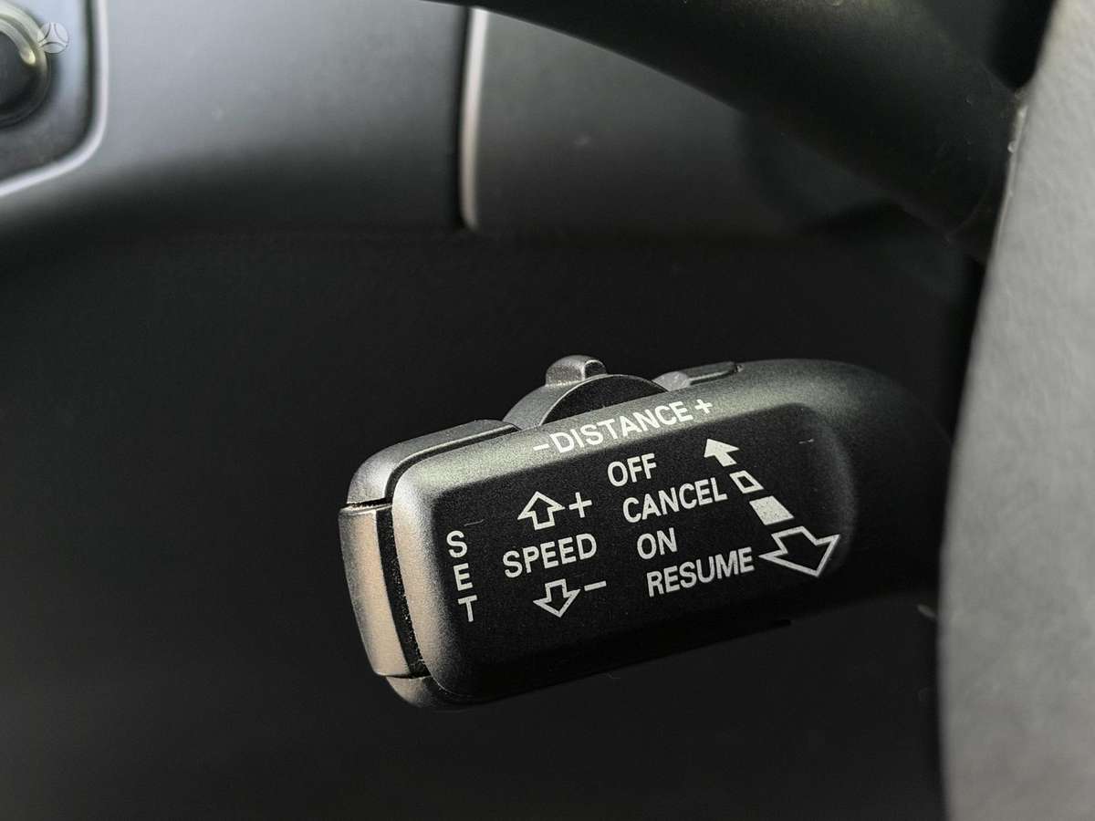 Audi A4 2009 — photo 21