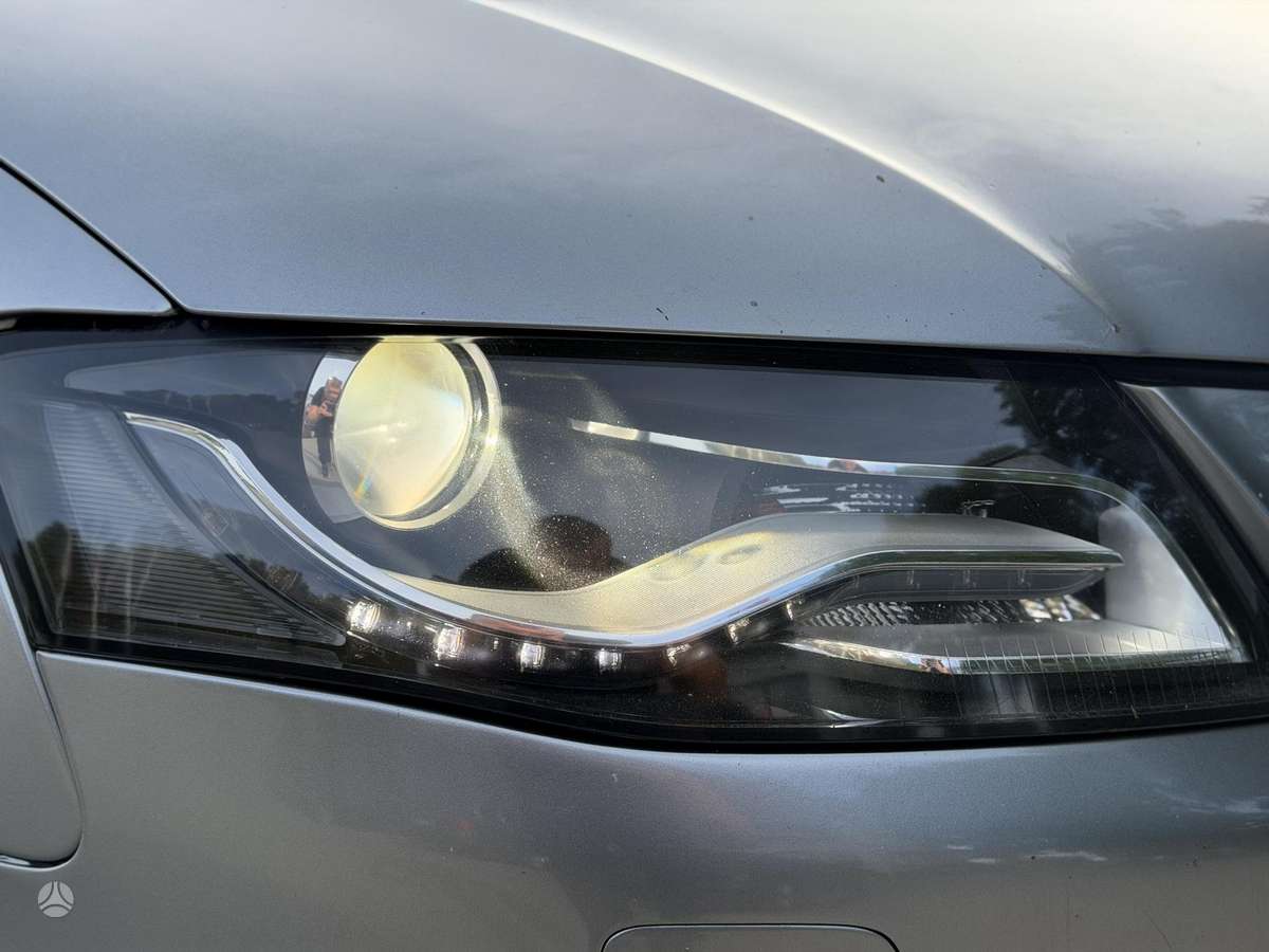 Audi A4 2009 — photo 23