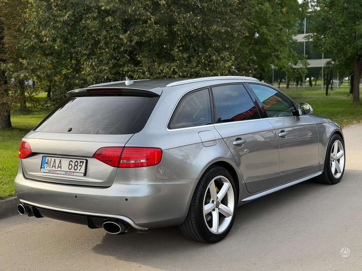 Audi A4 2009 — engine 2967 cm³, 239 HP (176kW)