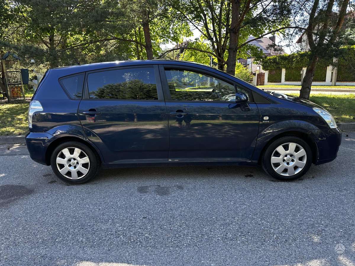 Toyota Corolla 2006 — engine 1798 cm³, 132 HP (97kW)