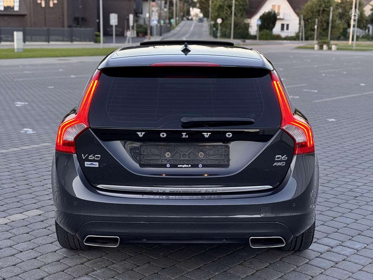 Volvo V60 2013 — photo 15