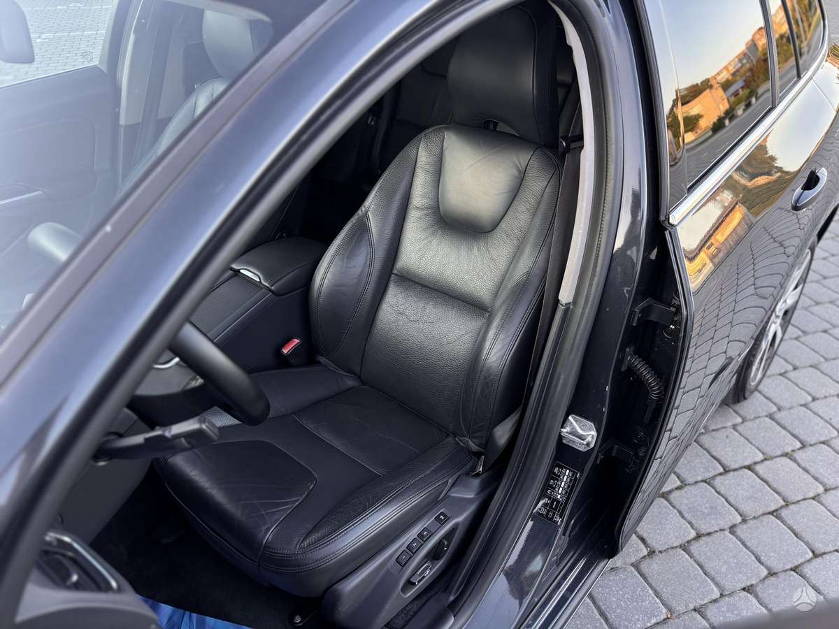 Volvo V60 2013 — photo 26