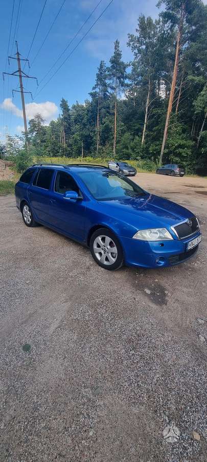 Skoda Octavia 2007 — салон
