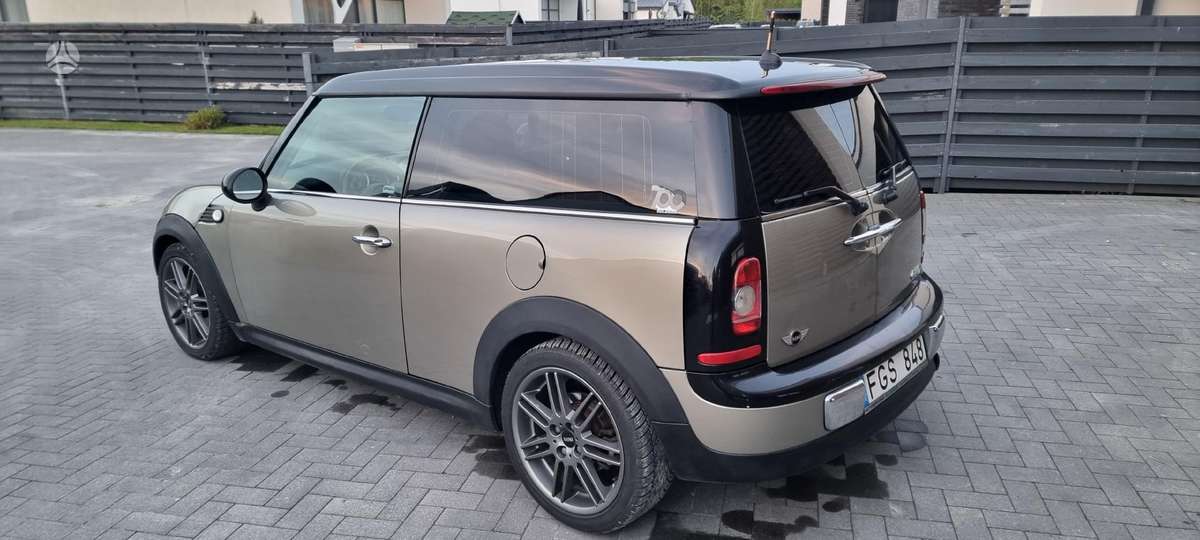 Mini Clubman 2010 — engine