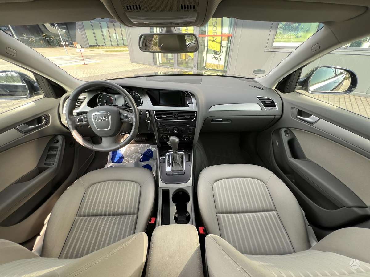 Audi A4 2008 — photo 14
