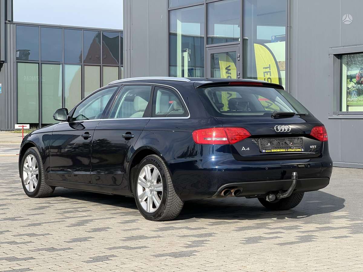 Audi A4 2008 — photo 8