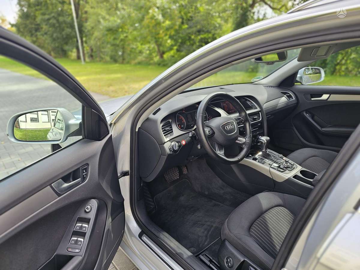 Audi A4 2013 — photo 5